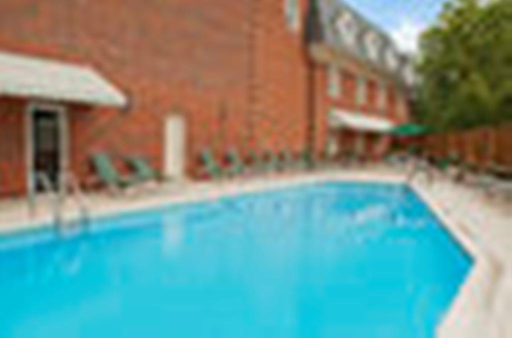 Williamsburg Hospitality House Hotel ภายนอก รูปภาพ